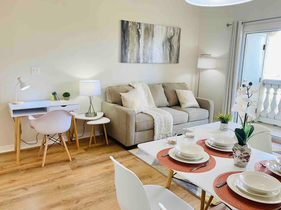 Walking Distance From Universal One Bedroom Resort Орландо Екстериор снимка