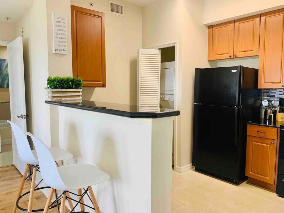 Walking Distance From Universal One Bedroom Resort Орландо Екстериор снимка