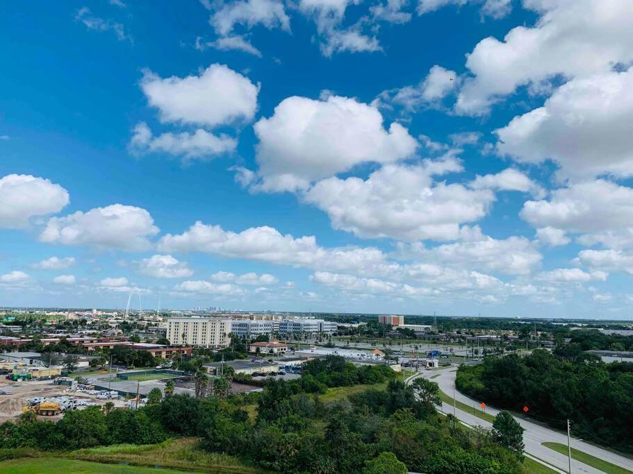Walking Distance From Universal One Bedroom Resort Орландо Екстериор снимка
